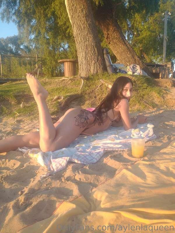 @aylenlaqueen porque si tú no la atiendes ella buscará otra ..
