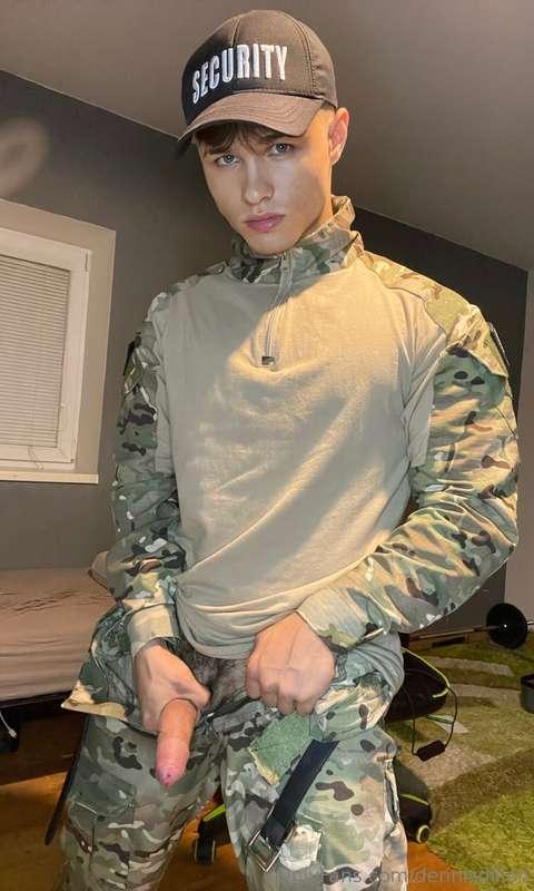 dennisdillon image #0