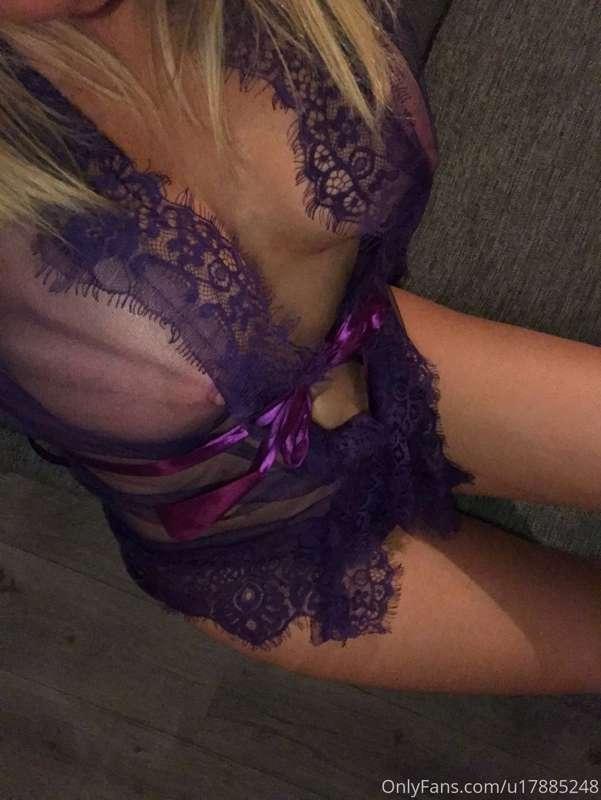 Tip me and you will be rewarded with a picture in youre inbo..
