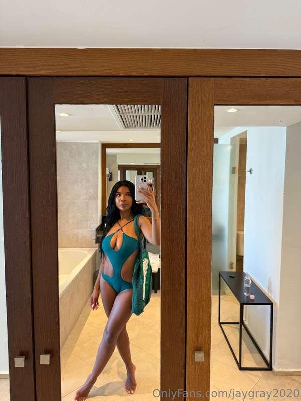 New try on haul in your messages! How does it feel to see a ..