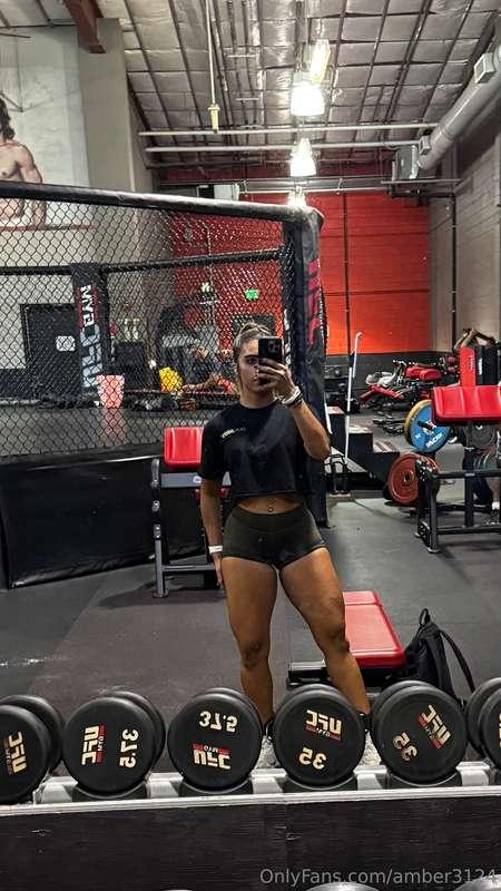 Loving this post-workout glow 🙂‍↕️💪