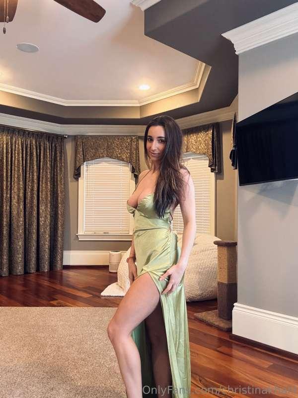 Someone sent me a new dress🤩🤩 video coming soon😘..💘