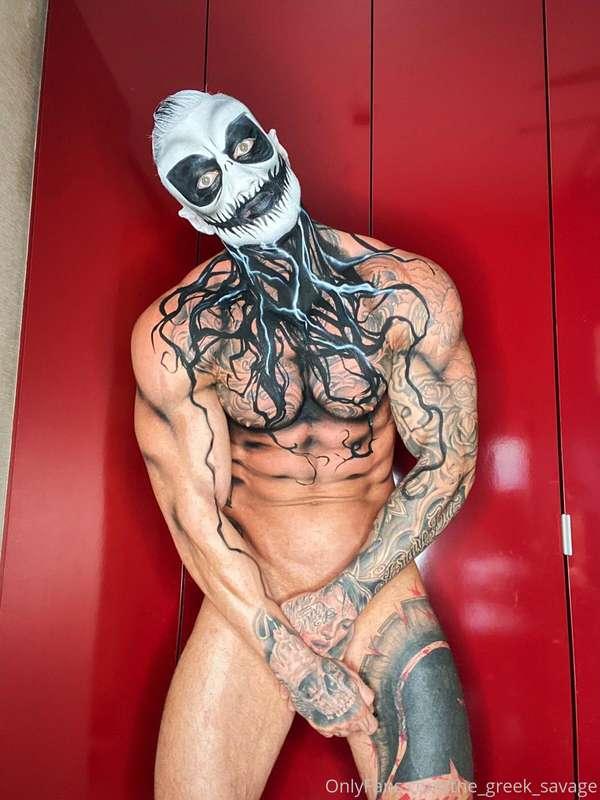 HALLO-WEEK😈 What are you going to be for Halloween?
