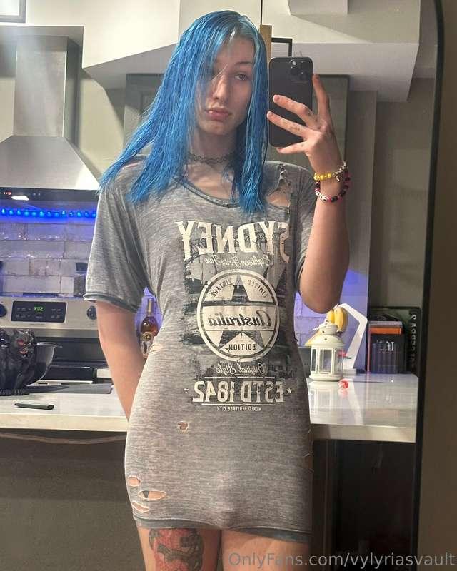 lots of things to eat in the kitchen tonight