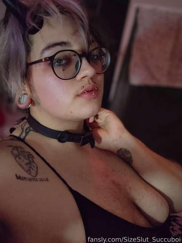 sizeslut_succuboi image #1