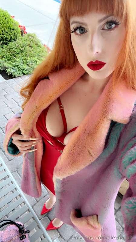 Lady in Red