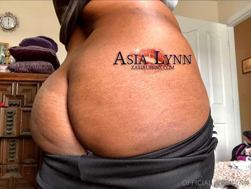 # are you worthy of worshipping my fat ass? 😈
@xasialynnx