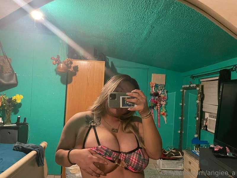 angiee_a image #0
