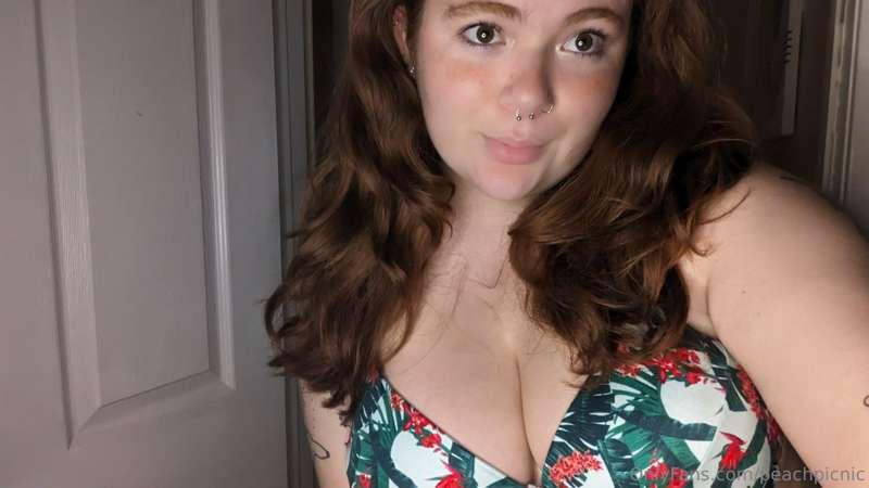 anybody up? pretty bored and horny, could use some company....