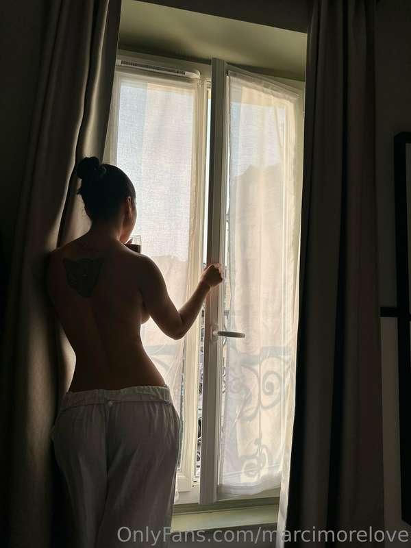 you think one of my neighbors saw me? 😏