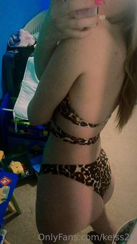 Almost swimsuit season 😋😋