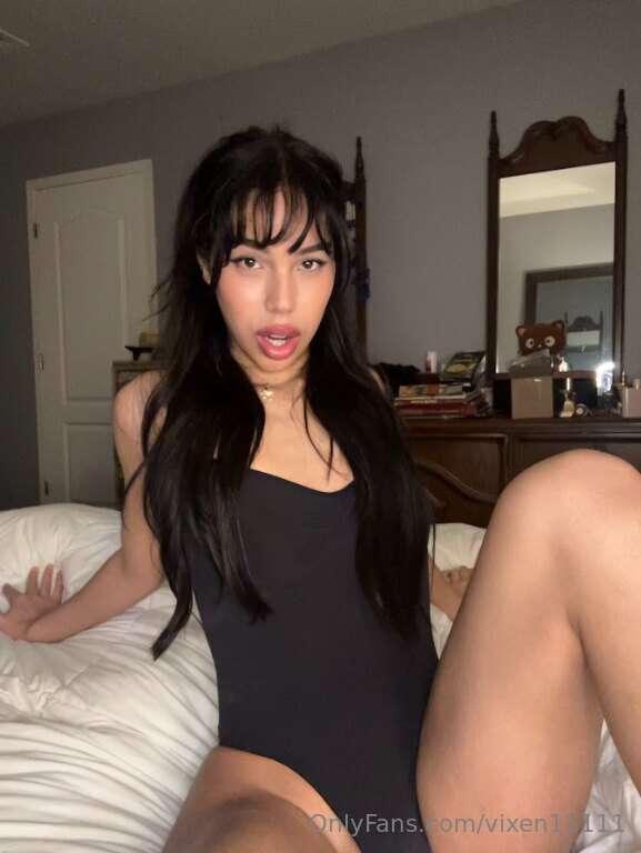 could you resist joining mee? 🥰x
