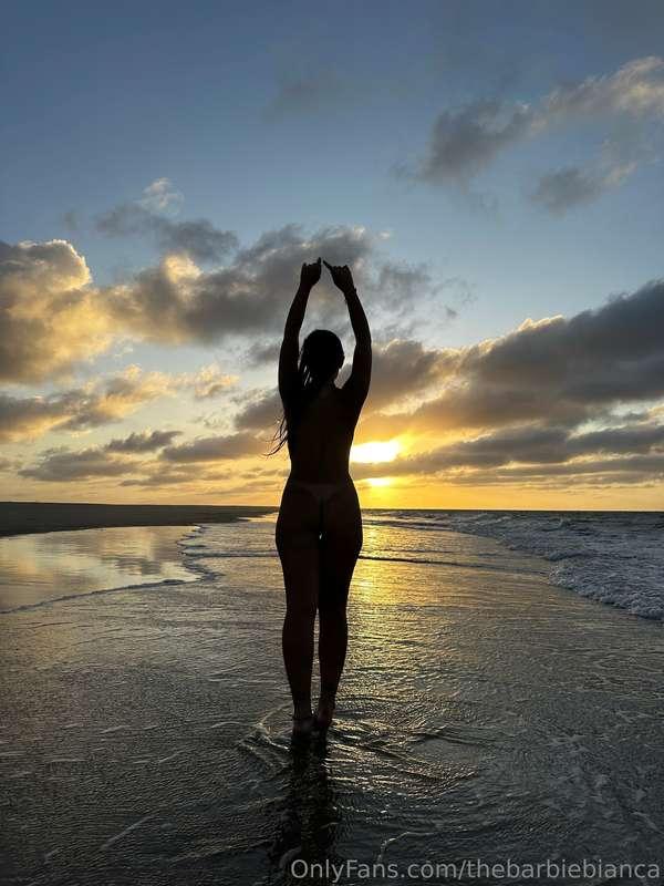 I was lost in paradise for a few days! Send me a message to ..