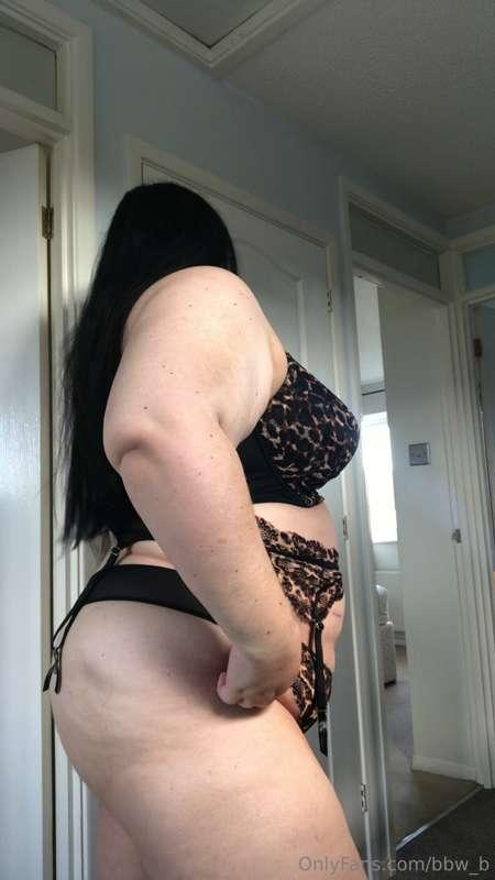 bbw_b image #0