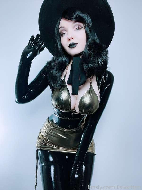 lilslvkitten image #4