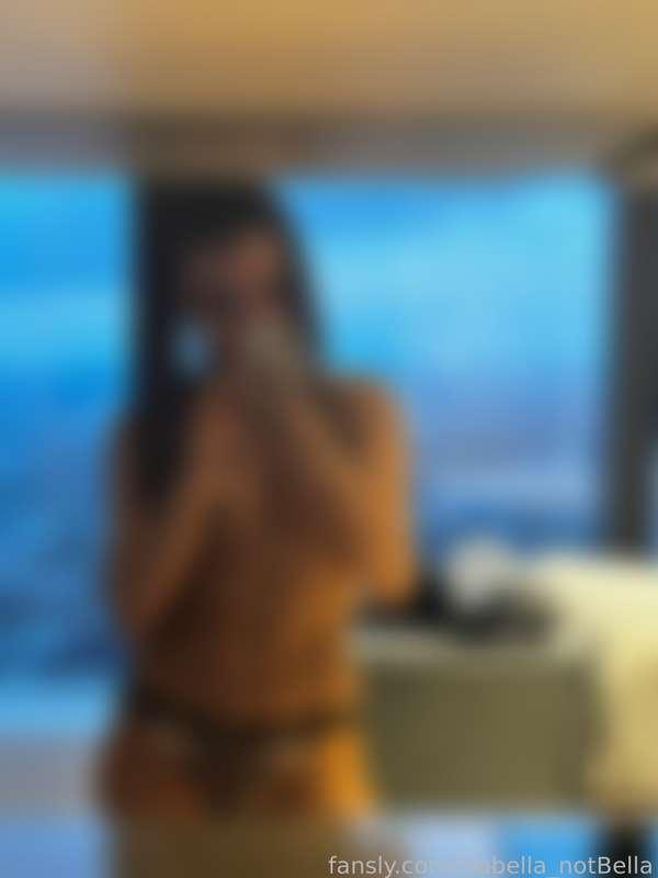 izabella_notbella image #2