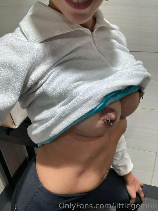 😃