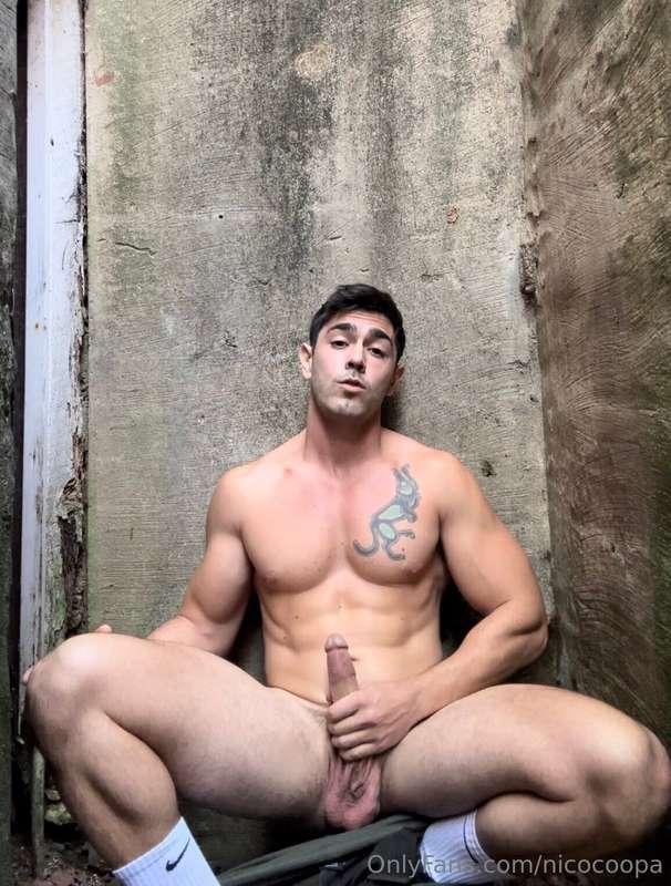 How horny are you? Let me make your dreams cum true. Making ..