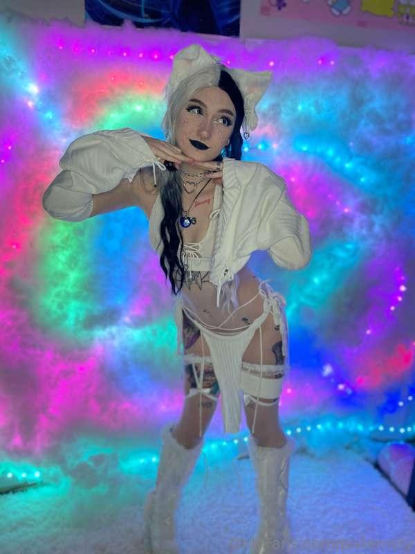 pixiemsty image #11