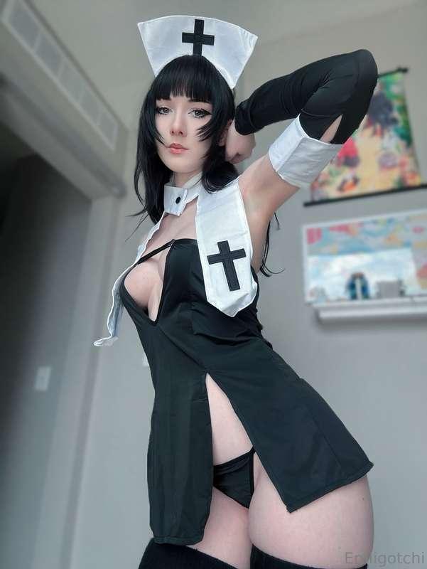Another nun outfit because they’re my favorite 🥰