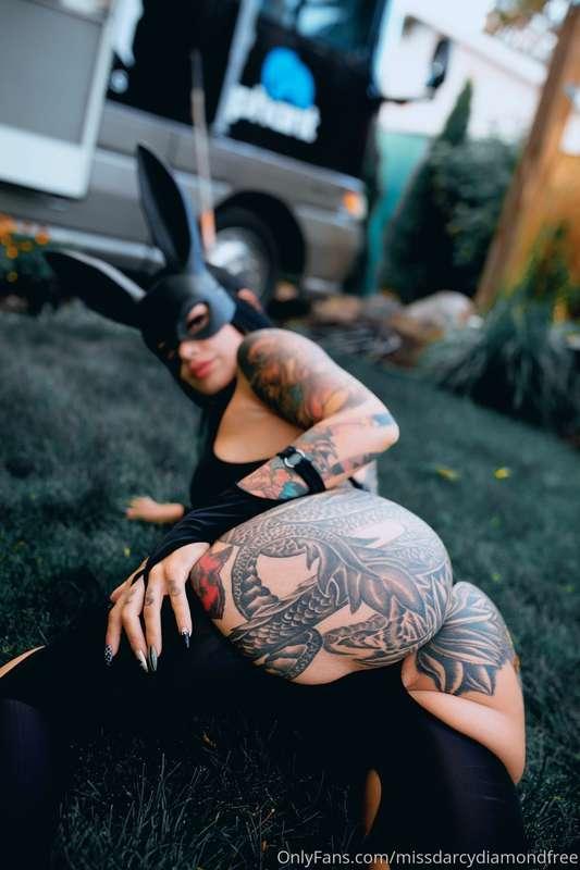 You want to get lost down my rabbit hole baby? 🐰