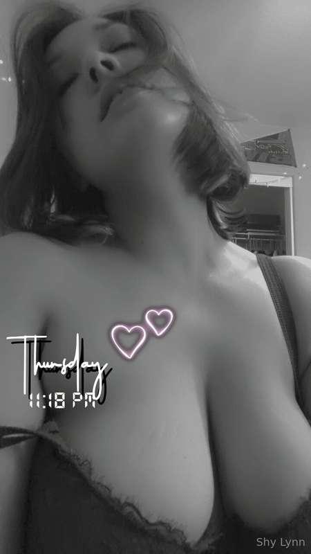 shylynn89 image #1