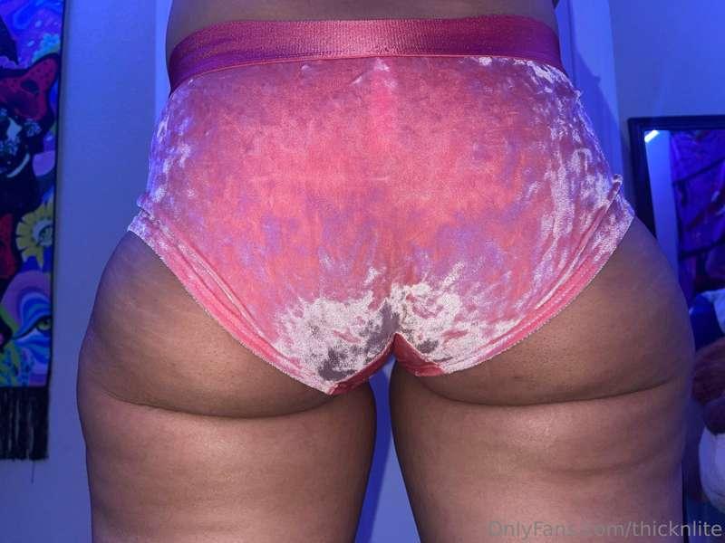 Thick ass for valentines day month 😍

Dm me for any content ..