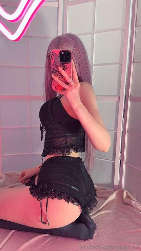 Anime n chill? 💜