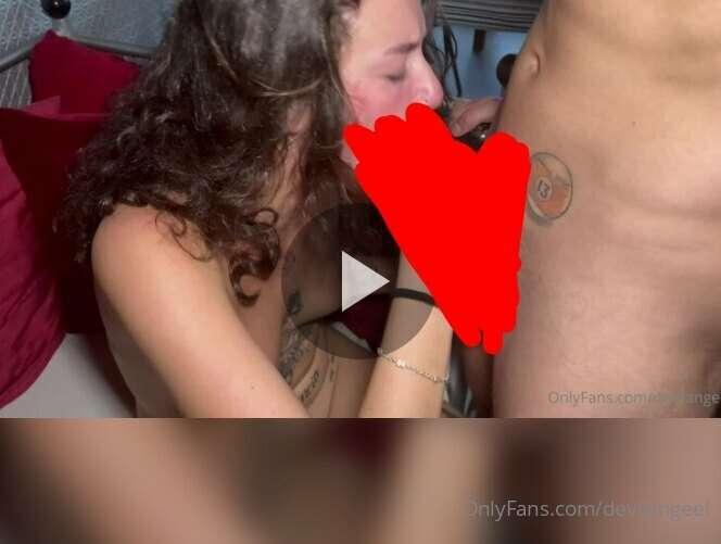 Escríbeme por privado si quieres ver el vídeo 😈