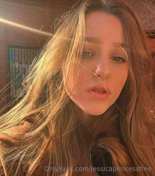 🍓Hello, my name is Eva - @eve_tati

‼️I'm new here and I'd l..