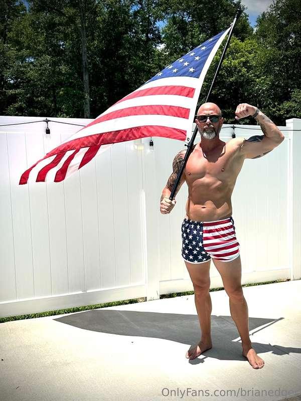 Happy Veterans Day to all my fellow veterans 💪🏼🇺🇸❤️🍻