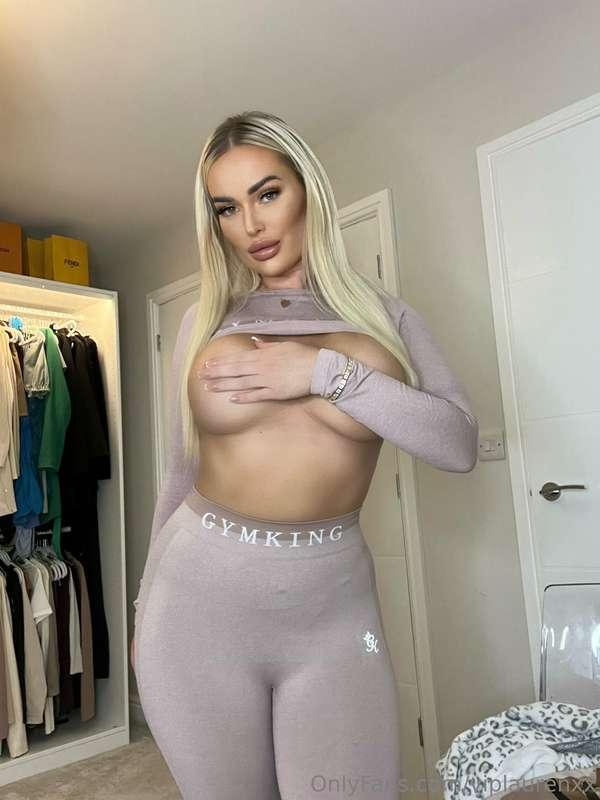 would u rip these off me?? 🙈  🤪