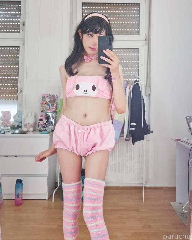 I hope your cum is thick today so you can cum all over my cute dick and then (if you want to🙈) suck it off my hard dick :3 

This time everyone gets pics ^-^ 
✨Already made another set with vids for you all as this set reaches is almost done posting :3

🌱Drink enough water *huggies for you* c: 

#fyp #tgirl #transgirl #mtf #femboy #transwomen #transgender #trans #transdick #cosplay #roleplaygirl