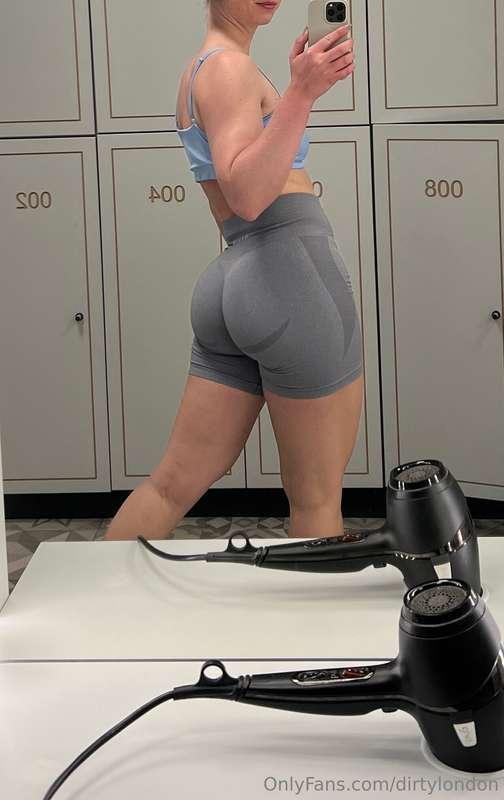 I’m curious if men at my gym picture some girls working out ..