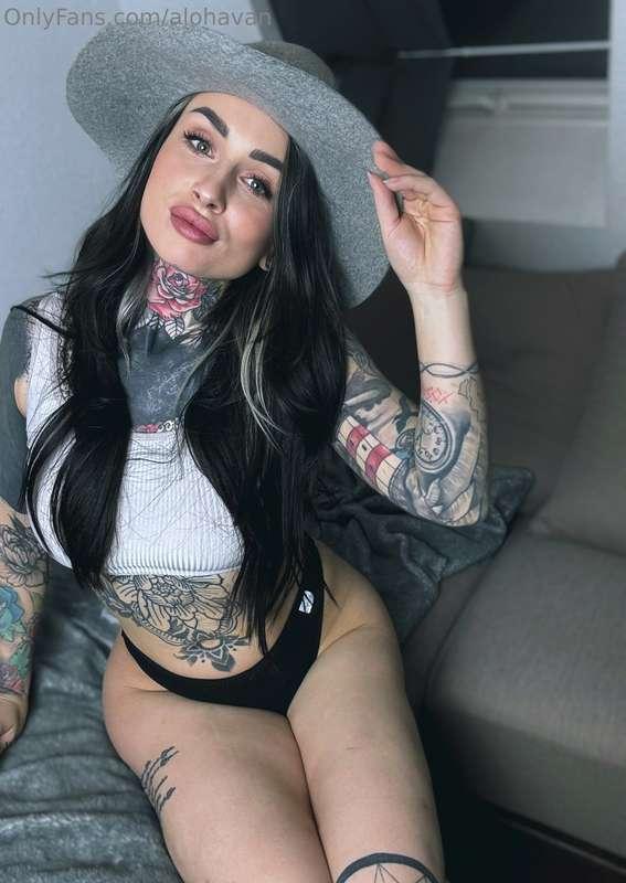 Only one week left 🔥 Guess to which country I go🌊👄