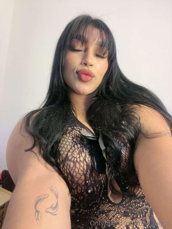 kisses my love🖤