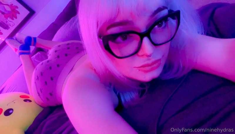 putting on some weight and my 🍑 is gettin pretty juicy 🤤 <3