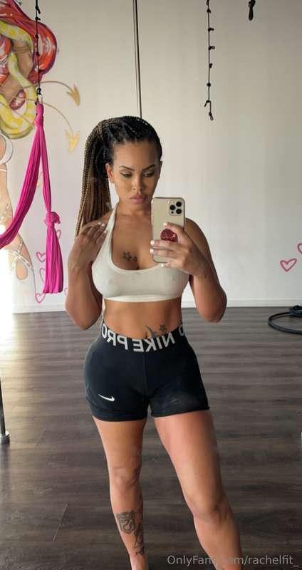 Let's train! I'm a good spotter 😉
