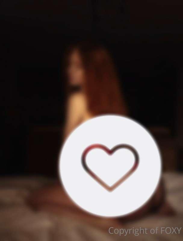 💌 ***MISSED MY MESSAGE?*** 💌
Peachy mood today 🍑