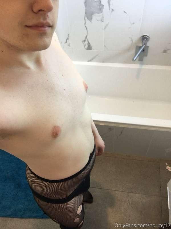 hormy17 image #2
