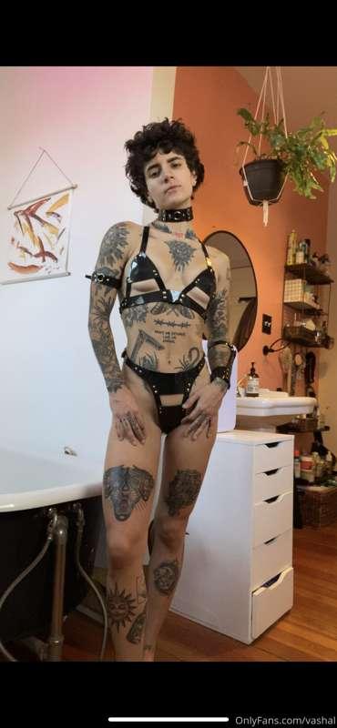 bdsm black suit photo dump