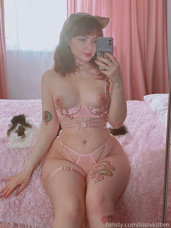 lilslvkitten image #3