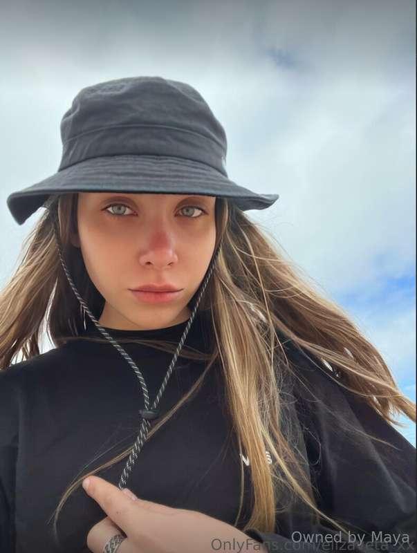 🔥𝐅𝐑𝐄𝐄 𝐏𝐀𝐆𝐄 🔥@evelineuphoria😈 My hot girlfriend @evelineuphor..