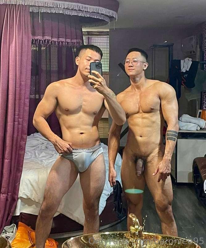 😜😜