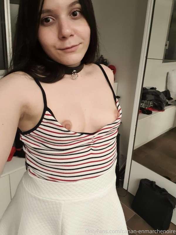 You know what comes after me showing a 'normal' outfit :)
I'..