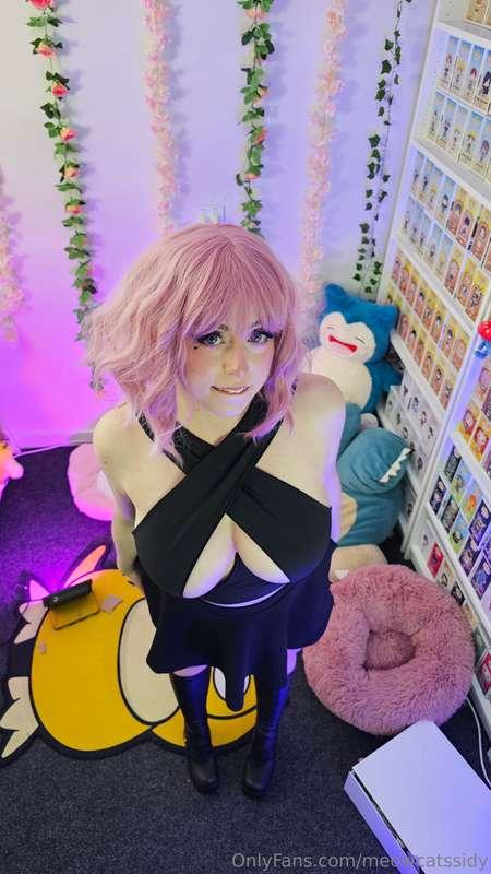 Does this angle make my boobs look big? 😜