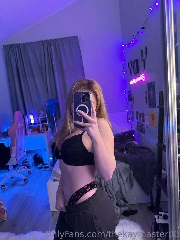 Am I your New Years Resolution?