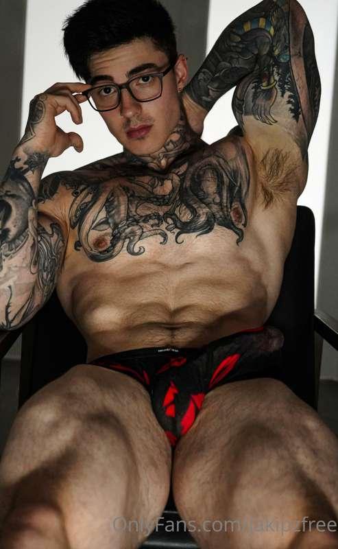 Check out my PREMIUM stuff 😏🔞👉 @Jakipz
Onlyfans.com/Jakipz