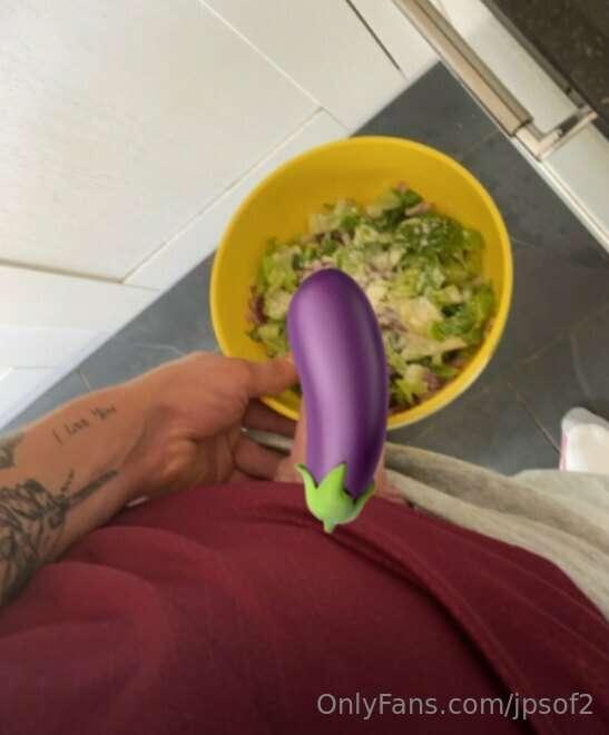 a healthy dick a day keeps the doctor away 🍆🤤