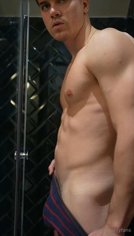 It’s getting hotter in here… wanna know why? 😉